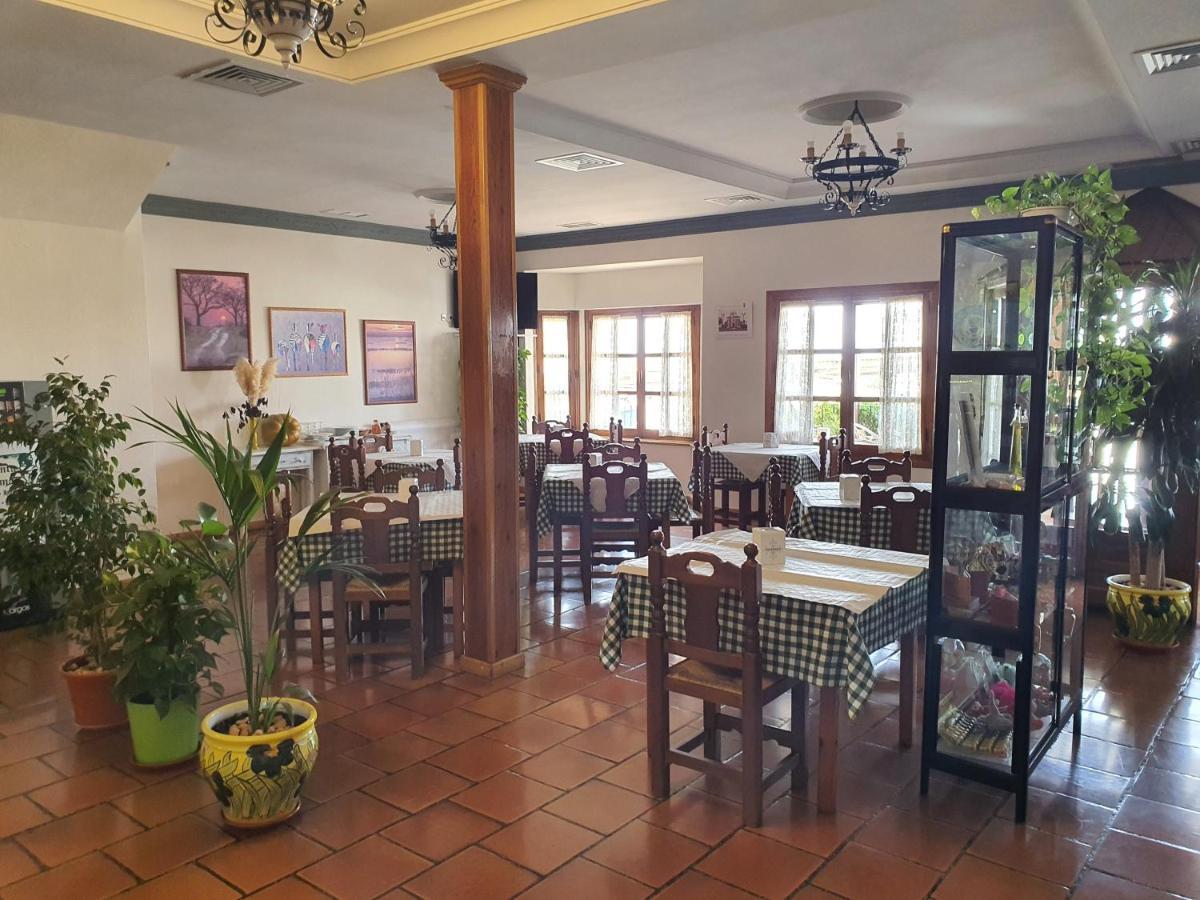 Almuradiel Hotel-Restaurante Venta Tomas מראה חיצוני תמונה